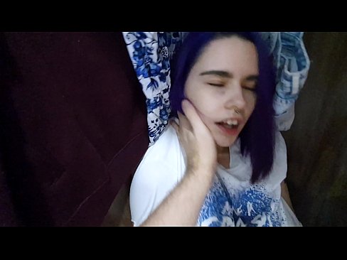 ❤️ Na maua lo'u tuafafine i totonu o le kapoti ma fesoasoani ia te ia e fa'ama ❤❌ Na'o le porn ❌️